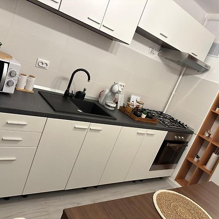 Saguna Residence2 سيفِسوارا المظهر الخارجي الصورة