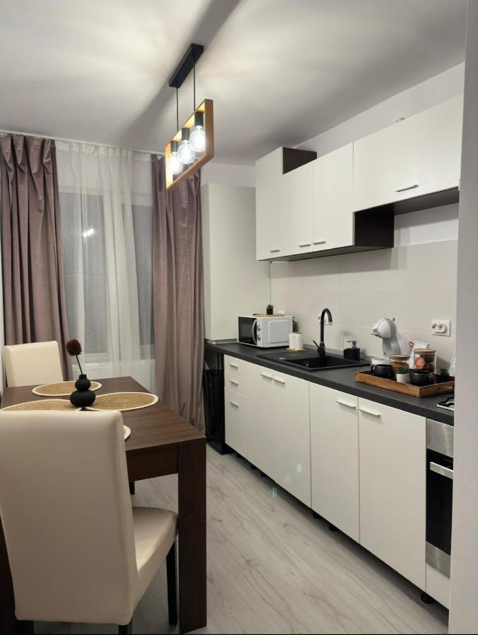 Saguna Residence2 سيفِسوارا المظهر الخارجي الصورة